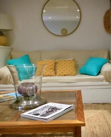 아파트 Petite Maison Mitoyenne Au Coeur De Tropez