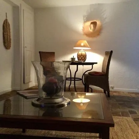 アパート Petite Maison Mitoyenne Au Coeur De Tropez