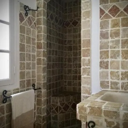 Petite Maison Mitoyenne Au Coeur De Tropez Lejlighed Saint-Tropez